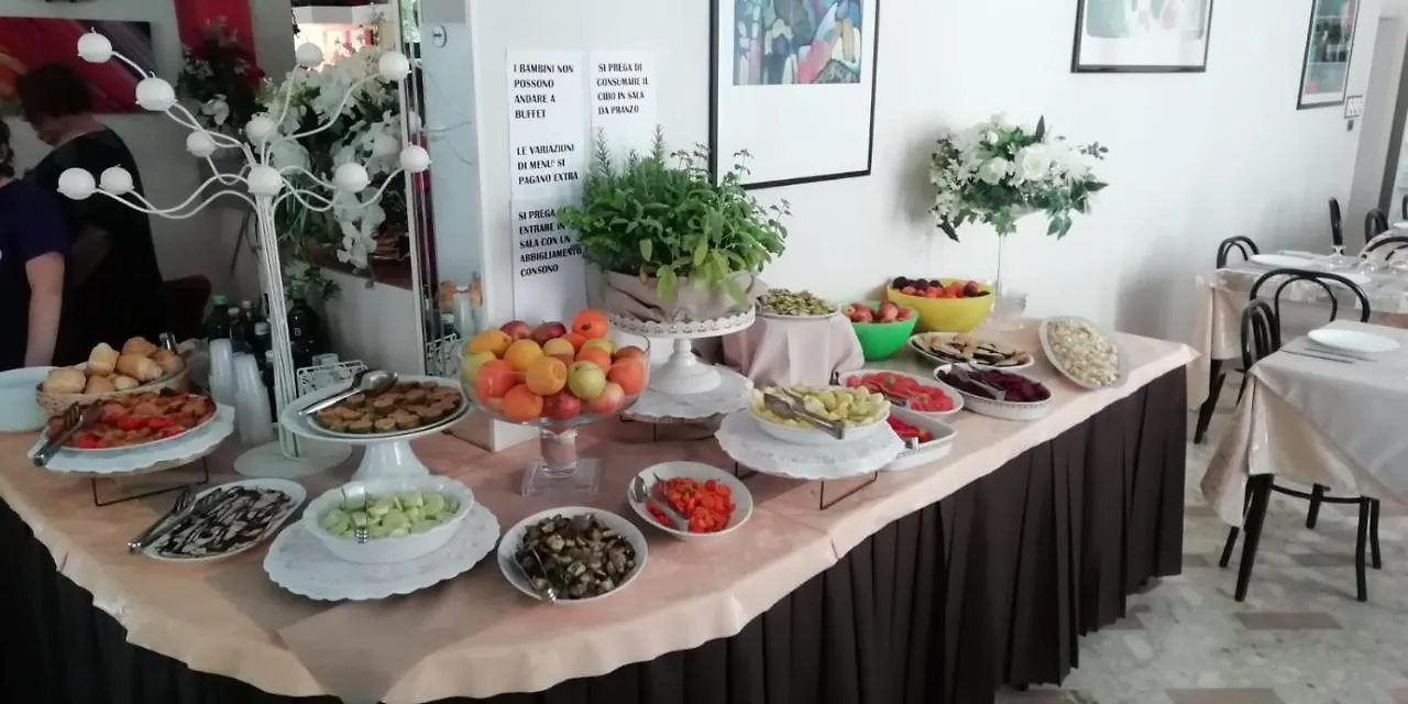 Hilde Bed And Breakfast Seaside Rimini