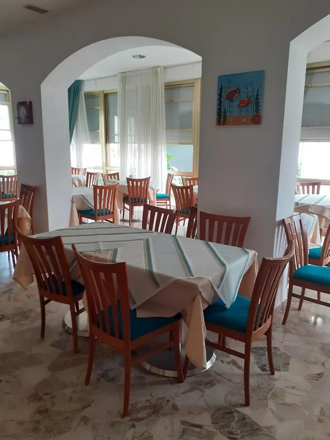 Bed & Breakfast Hilde Bed And Breakfast Seaside Rimini Italy